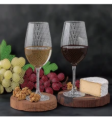 Алмазная картина Красная и белая 30х30 (YJB3030-14) купить в интернет магазине подарков ПраздникШоп