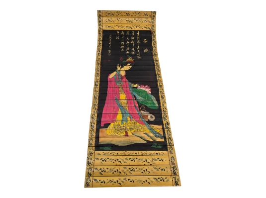 Панно бамбуковое «Девушка в красном» (24×65 см) купить в интернет магазине подарков ПраздникШоп