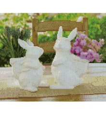 Алмазная мозаика ПРЕМИУМ Сувенирные зайки 30х40 см HX115 купить в интернет магазине подарков ПраздникШоп