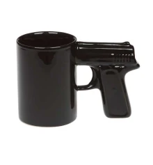 Чашка Пистолет (черная) купить в интернет магазине подарков ПраздникШоп
