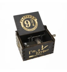 Музыкальная шкатулка винтажная Гарри Поттер 9 и 3/4 (черная) купить в интернет магазине подарков ПраздникШоп