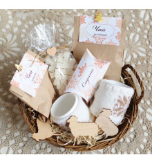 Подарочный набор "Чайная корзинка" купить в интернет магазине подарков ПраздникШоп
