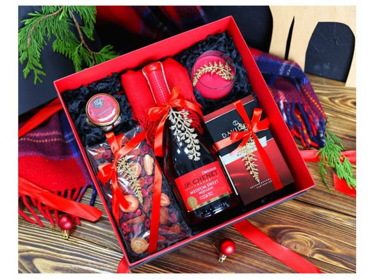 Подарунковий набір "Червоне і чорне" купить в интернет магазине подарков ПраздникШоп