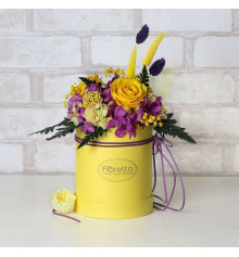 Букет из стабилизированных цветов "Солнечная улыбка", 20х25 см. купить в интернет магазине подарков ПраздникШоп