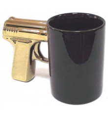 Чашка  "Пистолет" с позолоченной ручкой купить в интернет магазине подарков ПраздникШоп