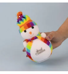 Декор новогодний Снеговик 20см в шапочке радужной купить в интернет магазине подарков ПраздникШоп