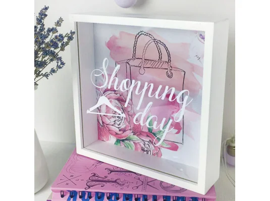 Деревянная копилка для денег "Shopping day" купить в интернет магазине подарков ПраздникШоп