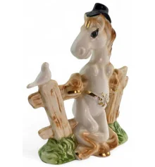Фарфоровая статуэтка «Лошадь у забора» купить в интернет магазине подарков ПраздникШоп