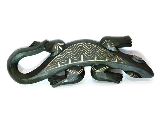 Гекон деревянный резной (17×2×50 см) купить в интернет магазине подарков ПраздникШоп