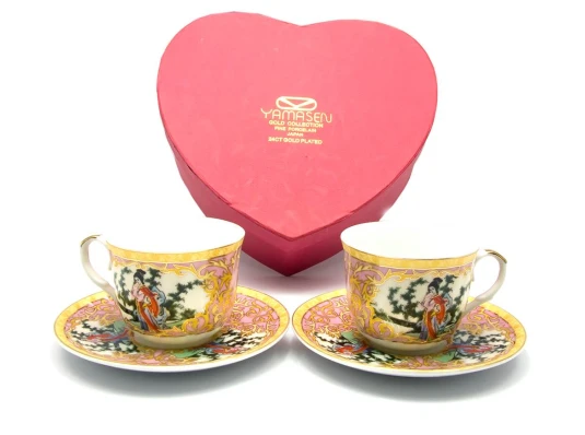 Сервиз фарфор (2HE111-8) 2 чашки +2 блюдца «Девушка» (160мл) (h-6 см купить в интернет магазине подарков ПраздникШоп