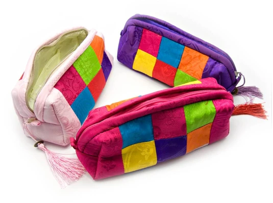 Косметичка (19×7×6 см) купить в интернет магазине подарков ПраздникШоп