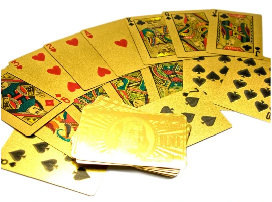 Карты игральные пластиковые «Золото» (9×6×2 см) (10 шт./уп) купить в интернет магазине подарков ПраздникШоп