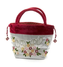 Сумочка с вышивкой (26×26×11 см) купить в интернет магазине подарков ПраздникШоп