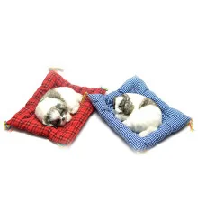 Щенок спящий на коврике в автомобиль (23×19×4 см) купить в интернет магазине подарков ПраздникШоп