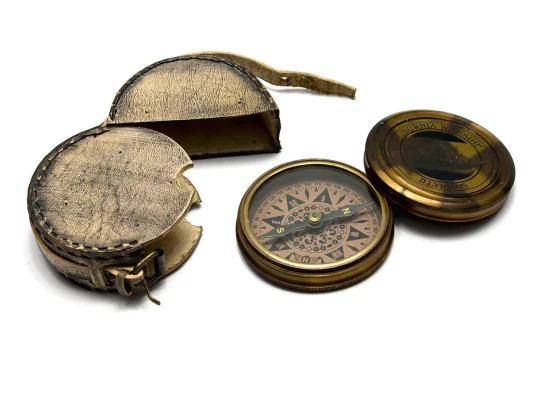 Компас бронза в кожаном чехле «Librurnia warship» (d-8 купить в интернет магазине подарков ПраздникШоп