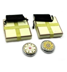 Зеркальце косметическое «Орнамент с камнями» (в коробке + чехольчик) купить в интернет магазине подарков ПраздникШоп