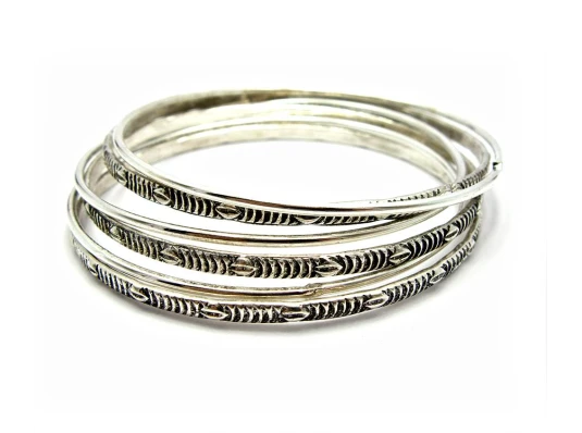 Браслеты «Серебро» (н-р 6 шт.) (d-7 см) купить в интернет магазине подарков ПраздникШоп