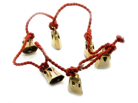 Колокольчики бронзовые на веревке (6 шт.) (117 см) купить в интернет магазине подарков ПраздникШоп