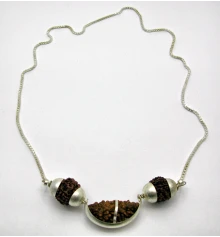 Кулон с цепочкой «Рудракша» купить в интернет магазине подарков ПраздникШоп