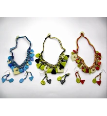 Ожерелье с камнями купить в интернет магазине подарков ПраздникШоп