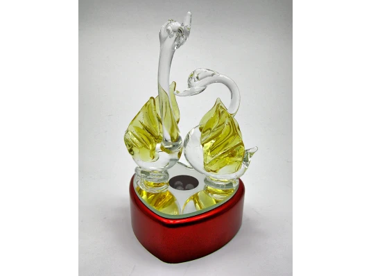 Лебеди хрустальные с подсветкой (10.5×6×6.5 см) купить в интернет магазине подарков ПраздникШоп