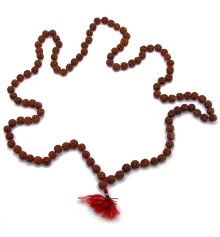 Четки из рудракши (50 см) (108 бусин) (бусина d-0.6 см) купить в интернет магазине подарков ПраздникШоп