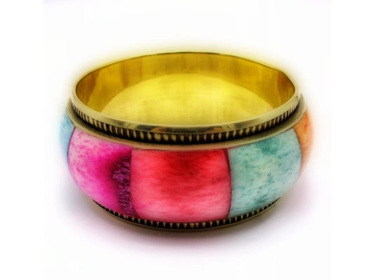 Браслет медный широкий с цветными костяными вставками купить в интернет магазине подарков ПраздникШоп