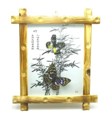 Бабочки в деревянной рамке на фоне (34×29×4 шт.) купить в интернет магазине подарков ПраздникШоп