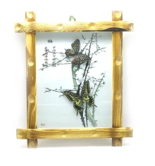 Бабочки в деревянной рамке на фоне (34×29×4 шт.) купить в интернет магазине подарков ПраздникШоп