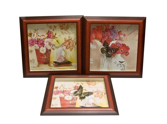 Бабочка в рамке (30×30×2.5 см) купить в интернет магазине подарков ПраздникШоп