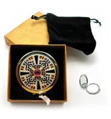 Зеркальце косметическое «Орнамент с камнями» 18584 R (в коробке + чехольчик) купить в интернет магазине подарков ПраздникШоп