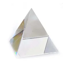 Пирамида хрустальная (7×7×7 см) купить в интернет магазине подарков ПраздникШоп