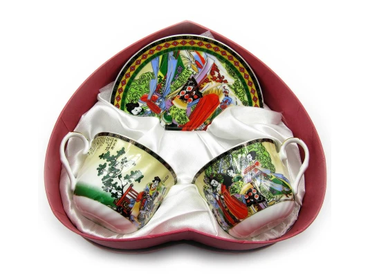 Сервиз фарфор (2HE79) 2 чашки +2 блюдца «Девушки» (160мл) (h-6 см купить в интернет магазине подарков ПраздникШоп