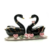 Статуэтка Черные лебеди пара фарфор (13.5×7×4.5 см) купить в интернет магазине подарков ПраздникШоп