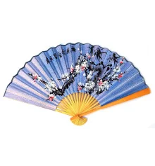 Веер бамбук с шелком«Сакура на голубом фоне» купить в интернет магазине подарков ПраздникШоп