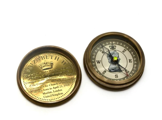 Компас «Elizabeth» антик бронза (6×6×2 см) купить в интернет магазине подарков ПраздникШоп