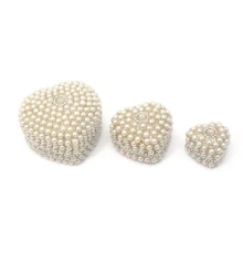 Шкатулки металические с жемчугом (набор 3 шт.)«Сердечки» (7.5×7.5×4 см 5×5×3 см 4×4×2.5 см) купить в интернет магазине подарков ПраздникШоп