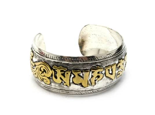 Браслет с мантрой «Серебро с Золотом» (19×3 см) купить в интернет магазине подарков ПраздникШоп