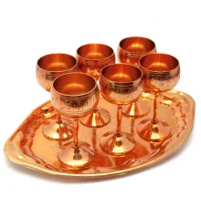 Рюмки бронзовые на подносе «Медь» (н-р 6 шт.) (h-13 d-5.5 см)(80мл) (поднос 30×20×1 см) купить в интернет магазине подарков ПраздникШоп