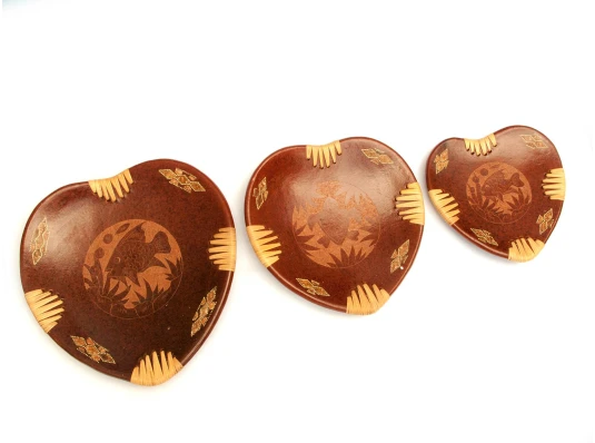 Блюда терракотовые «Сердечки» набор 3 шт. (30×29×3 см 24×25×3 см 19×19×3 см) купить в интернет магазине подарков ПраздникШоп