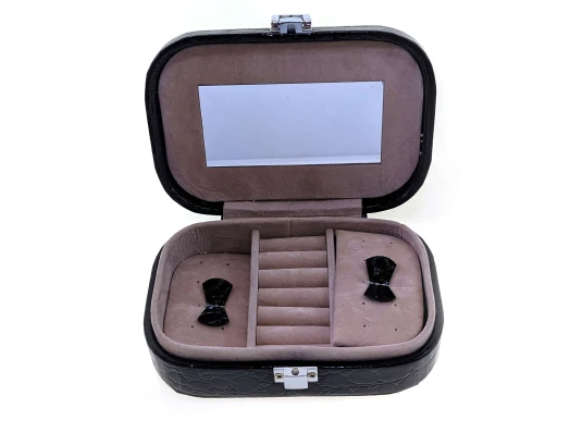 Шкатулка для бижутерии черная (15×10.5×4.5 см) купить в интернет магазине подарков ПраздникШоп