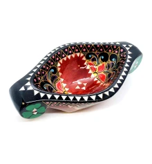 Братина «Ладья» из цельного дерева инкрустированная перламутром (16.5×10×3.5 см) купить в интернет магазине подарков ПраздникШоп