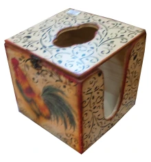 Салфетница кубик «Петухи» (14×14×14) сосна купить в интернет магазине подарков ПраздникШоп