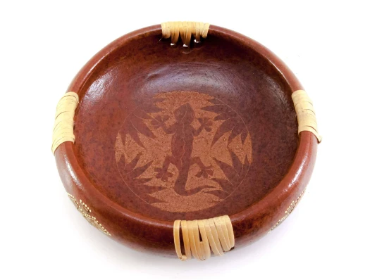 Блюдо терракотовое «Саламандра» (d-16.5 h-4.5 см) купить в интернет магазине подарков ПраздникШоп