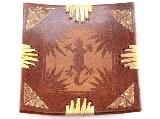 Блюдо терракотовое «Саламандра» (20×20×4 см) купить в интернет магазине подарков ПраздникШоп