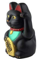 Кошка Манэки-нэко машущая лапой (батарейки в комплект не входят) (12.5×8.5×6.5 см) купить в интернет магазине подарков ПраздникШоп