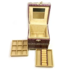 Шкатулка для бижутерии фиолетовая (12.5×12.5×12.5 см) купить в интернет магазине подарков ПраздникШоп