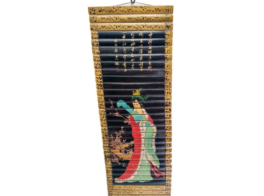Панно бамбуковое «Девушка с лютней» (24×65 см) купить в интернет магазине подарков ПраздникШоп