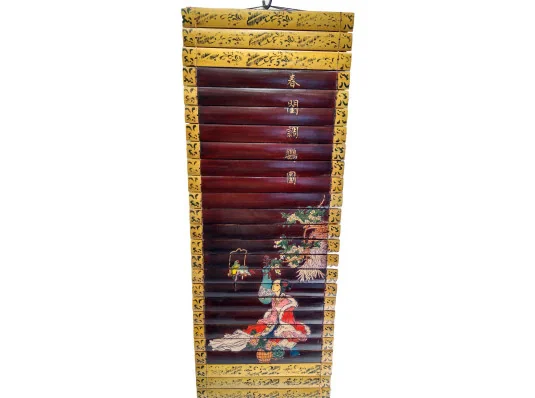 Панно бамбуковое «Девушка с попугаем» (24×65 см) купить в интернет магазине подарков ПраздникШоп