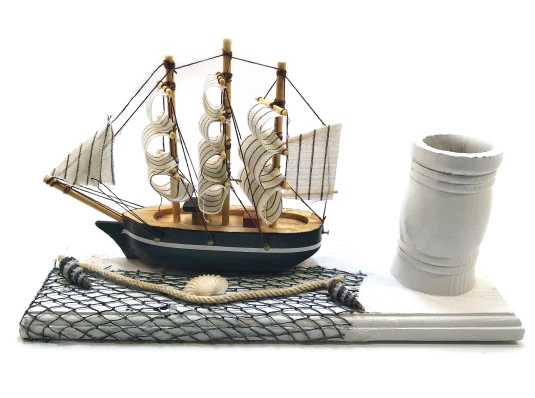Модель парусника с подставкой для ручек (22×12×7 см) A купить в интернет магазине подарков ПраздникШоп